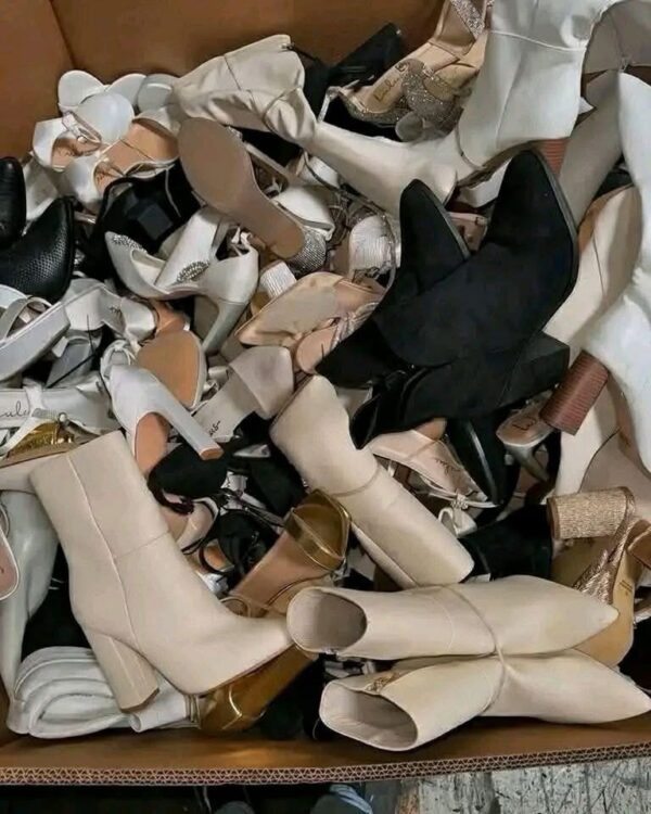 Women shoe - Image 4