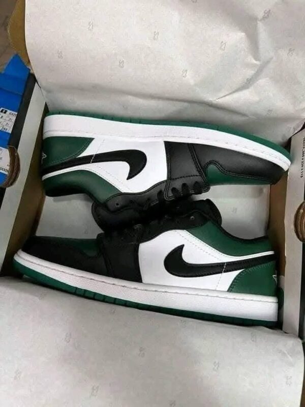 Branded shoes - Image 10