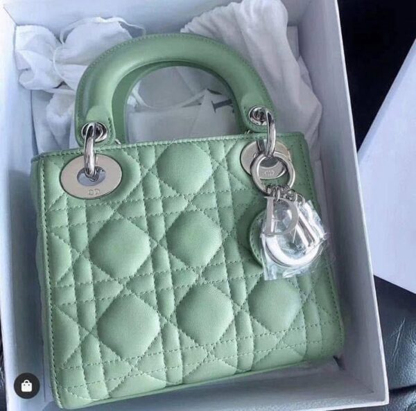 Female handbag - Image 10
