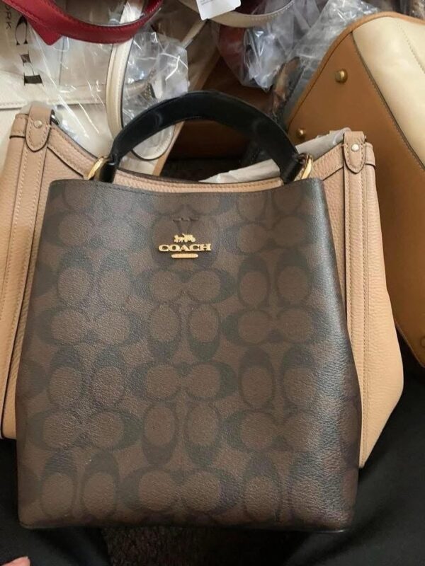 Female handbags and purses - Image 6