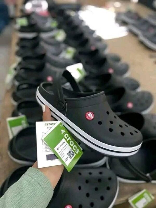 Crocs - Image 3