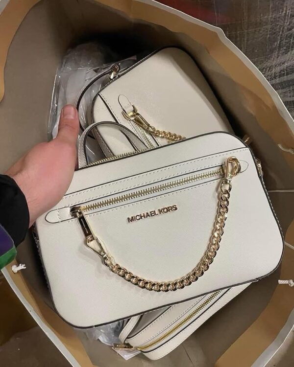 Female handbags - Image 6