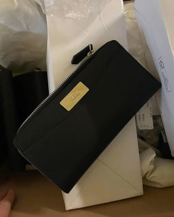 Female handbags