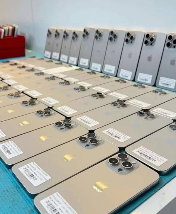 iPhone 16 pro max - Image 7