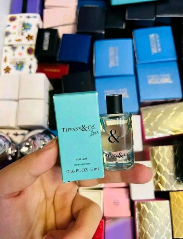 Perfume - Image 11