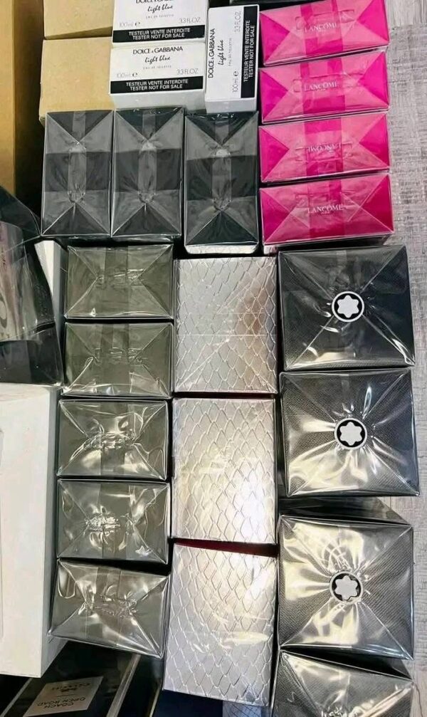 Perfume - Image 14