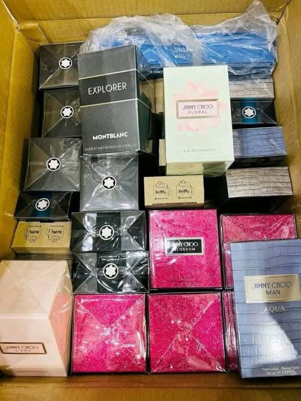 Perfume - Image 22