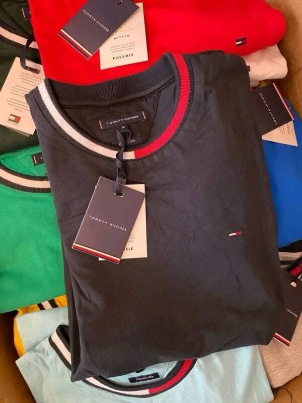 Tommy Hilfiger Classic T-shirt - Image 4