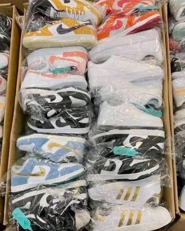 Nike shoes - Image 3