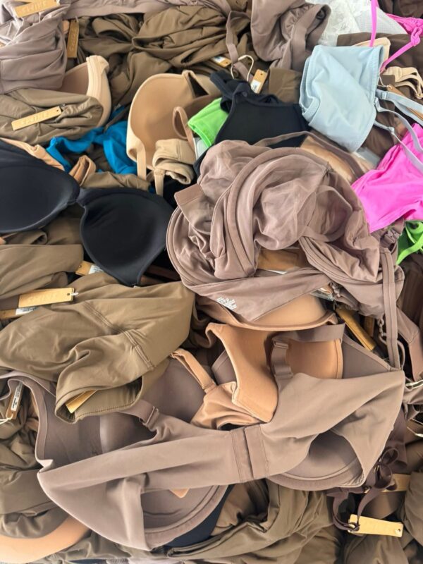 Skims Bras, Shaperwear, Swim, Clothing & Undies! - Image 2
