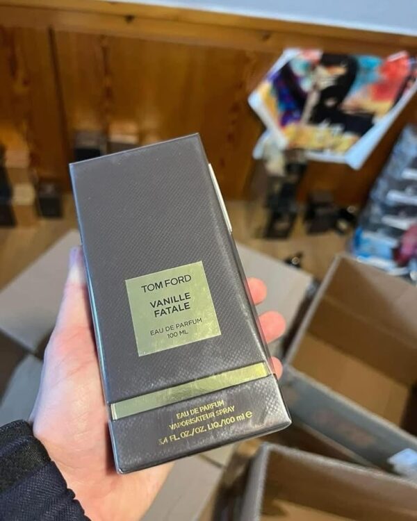 Perfume - Image 4
