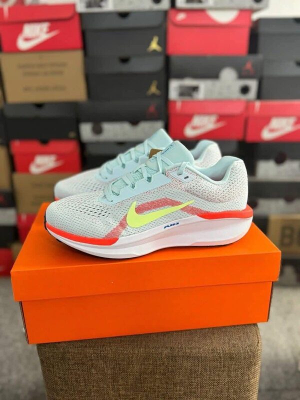 Mixed shoes