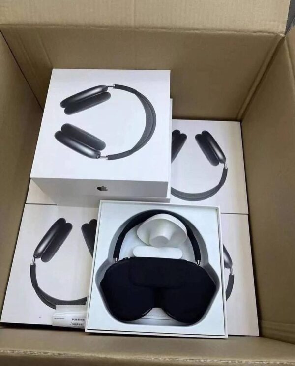 AirPods - Image 4
