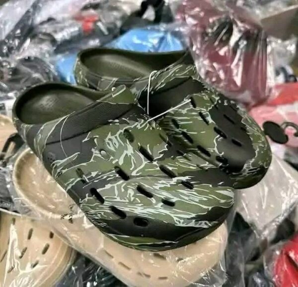Crocks - Image 7