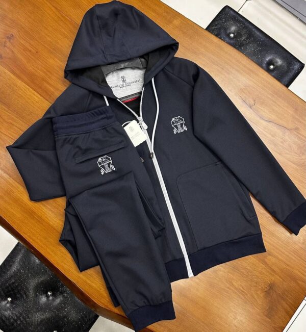 Tracksuits - Image 17