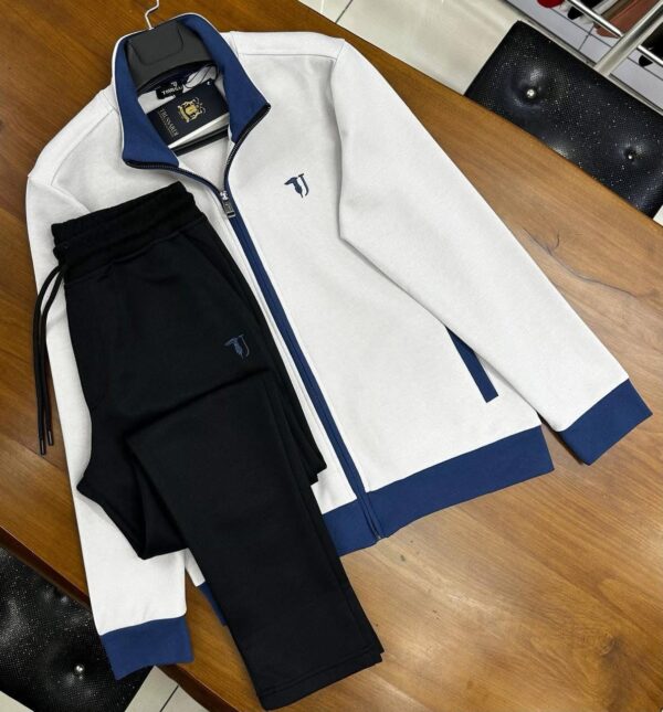 Tracksuits - Image 3