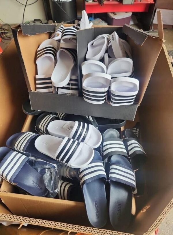 Adidas slide - Image 5
