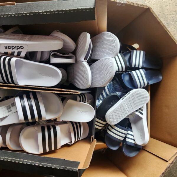 Adidas slide - Image 4