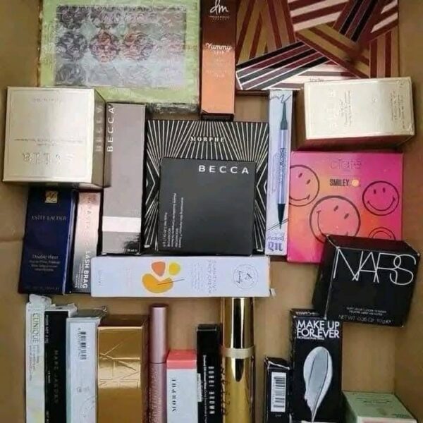 Makeup - Image 2