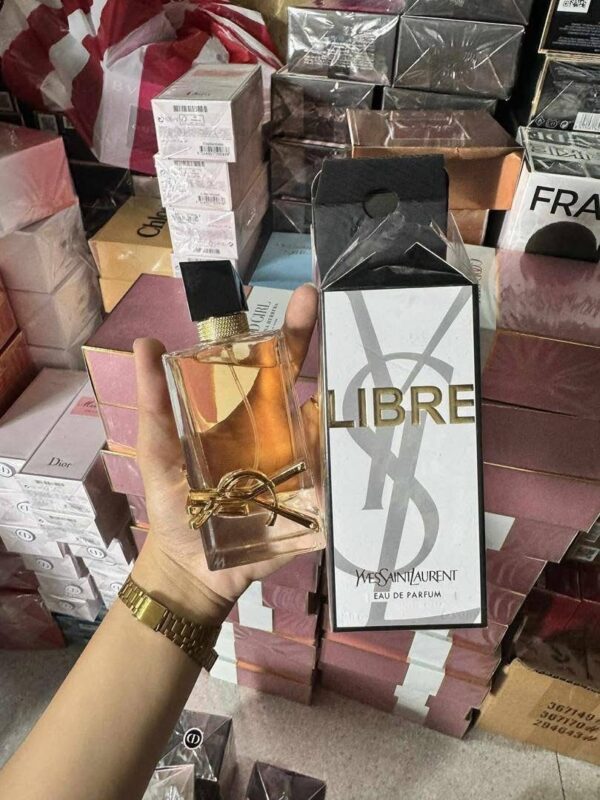 Perfume - Image 2
