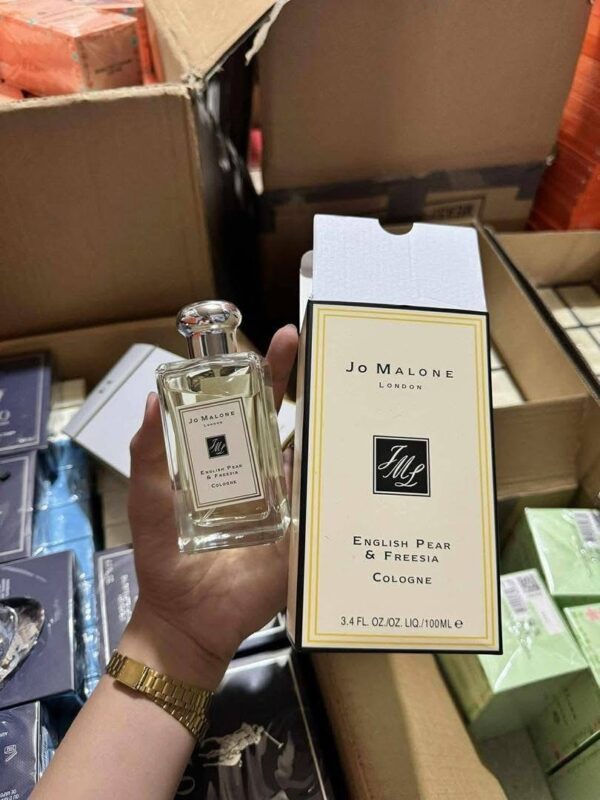 Perfume - Image 9