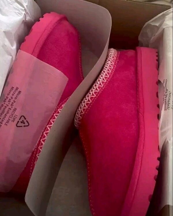 Ugg - Image 4