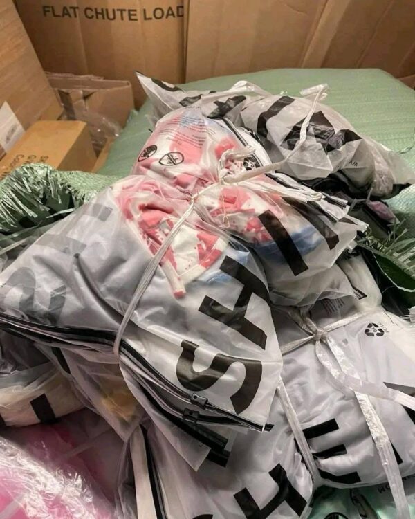 SHEIN clothes. - Image 5