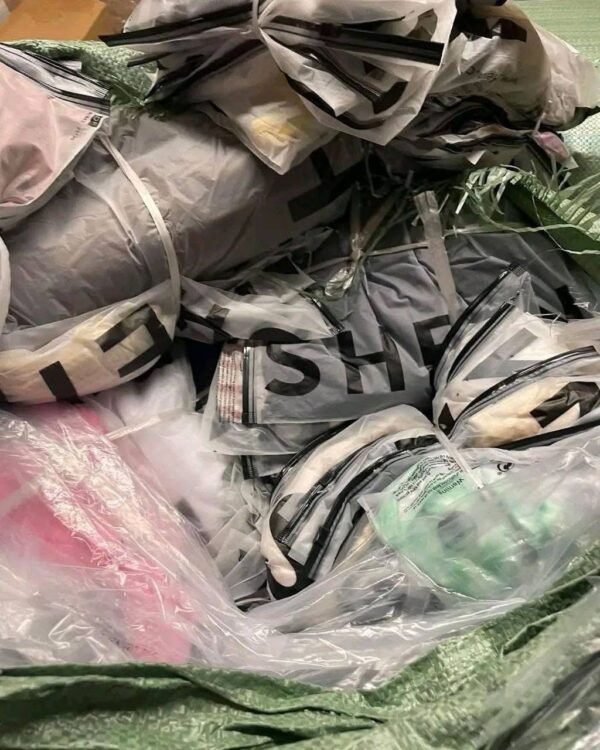 SHEIN clothes. - Image 4