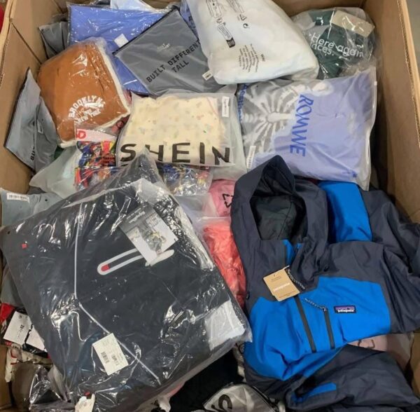 Assorted clothes - Image 5
