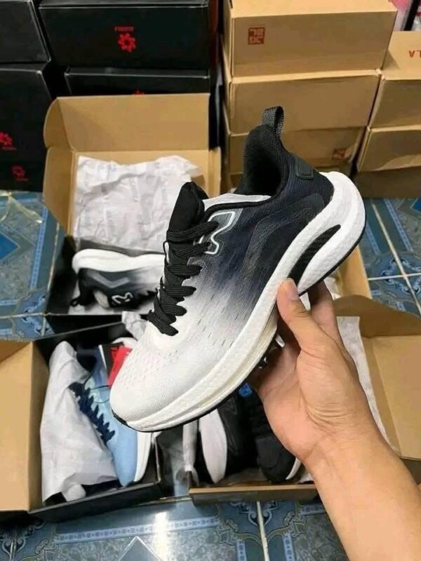 Sport shoes - Image 7