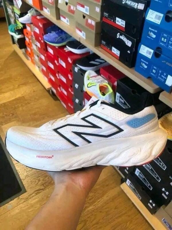 Sport shoes - Image 4