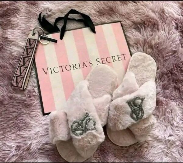 Victoria secret slippers - Image 4